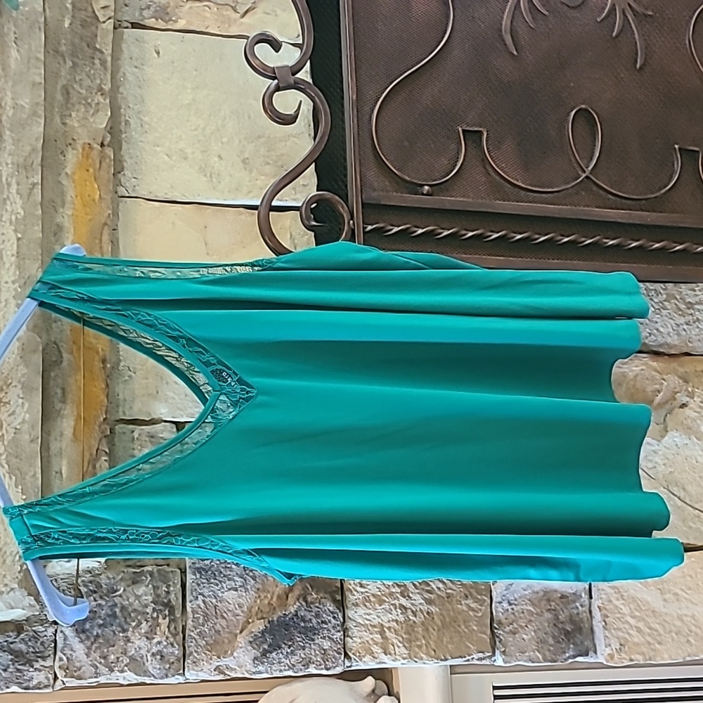 Torrid Green Tank Top Size 3X